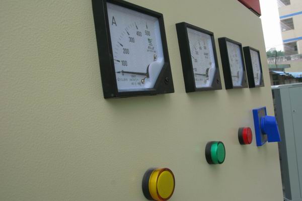 浑源配电柜-3683讲讲配电柜注意事项